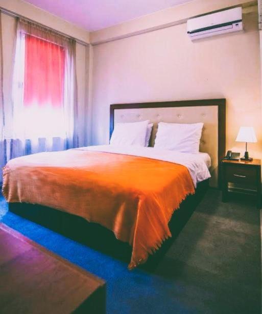 The Rogashome Tbilisi ภายนอก รูปภาพ